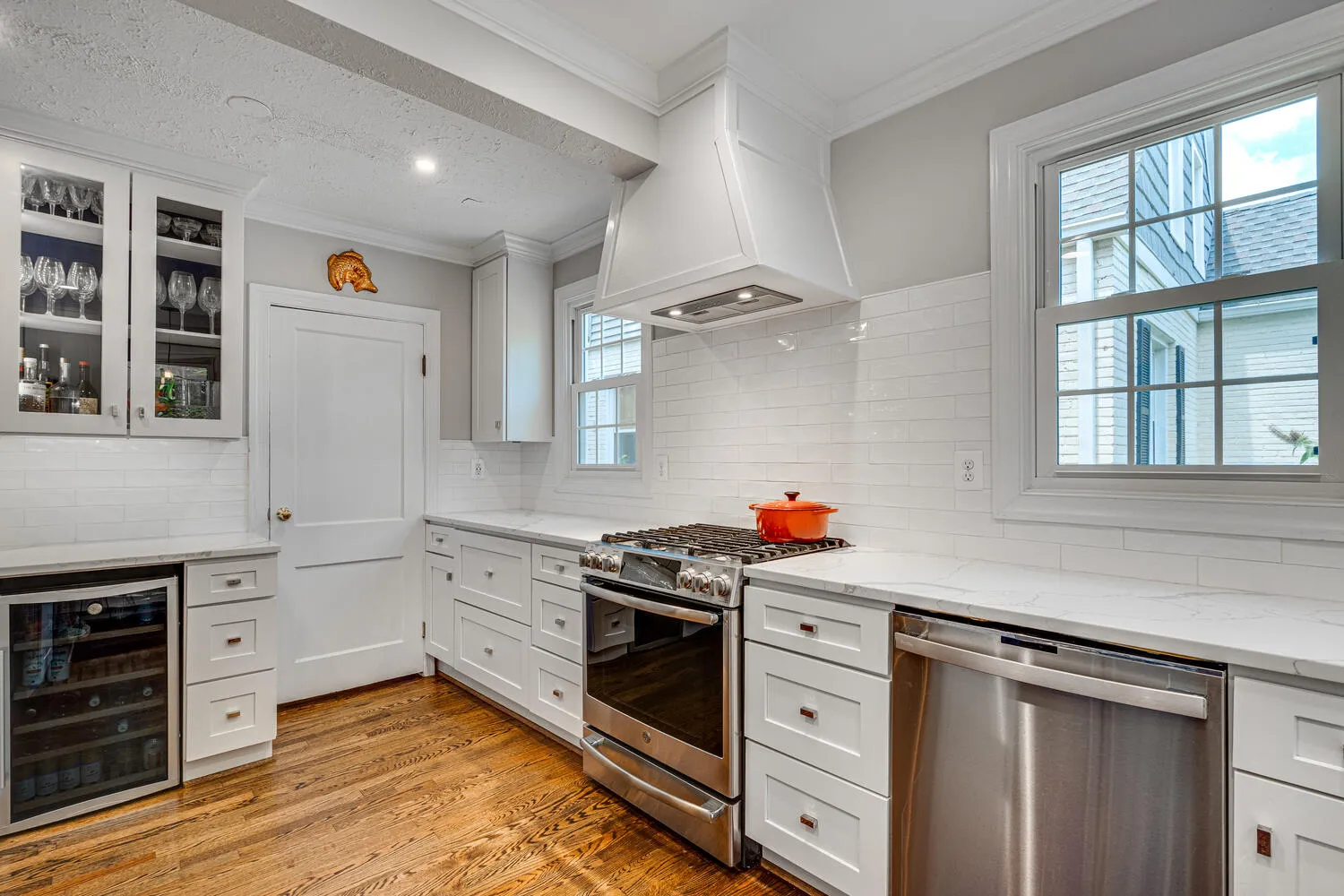 $1,050,000 | 2708 Holly Street, Alexandria, VA 22305