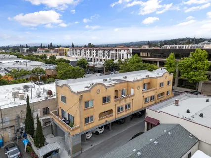 $4,900,000 | 577 Laurel Street, Unit ALL, San Carlos, CA 94070