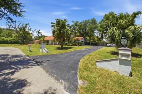 $1,195,000 | 16564 Southwest 153rd Court, Miami, FL 33187