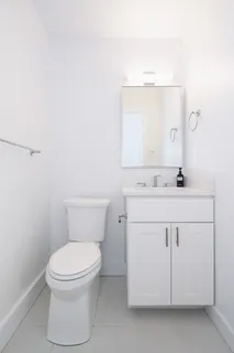 $1,225,000 | 35 East 10th Street, Unit 4J | Greenwich Village