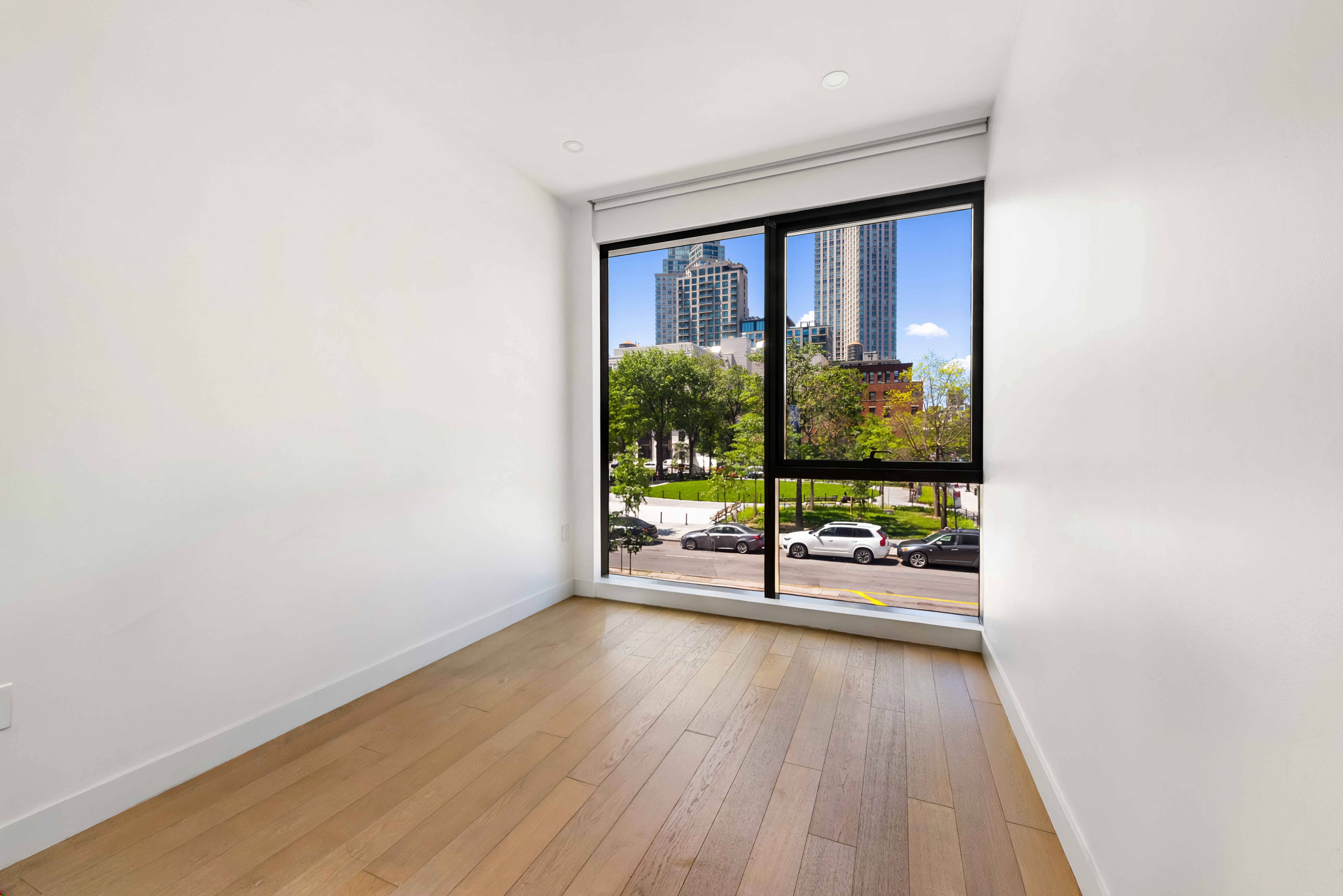 4507 Court Square, Unit 2D Queens, NY 11101 - Photo 8 of 16