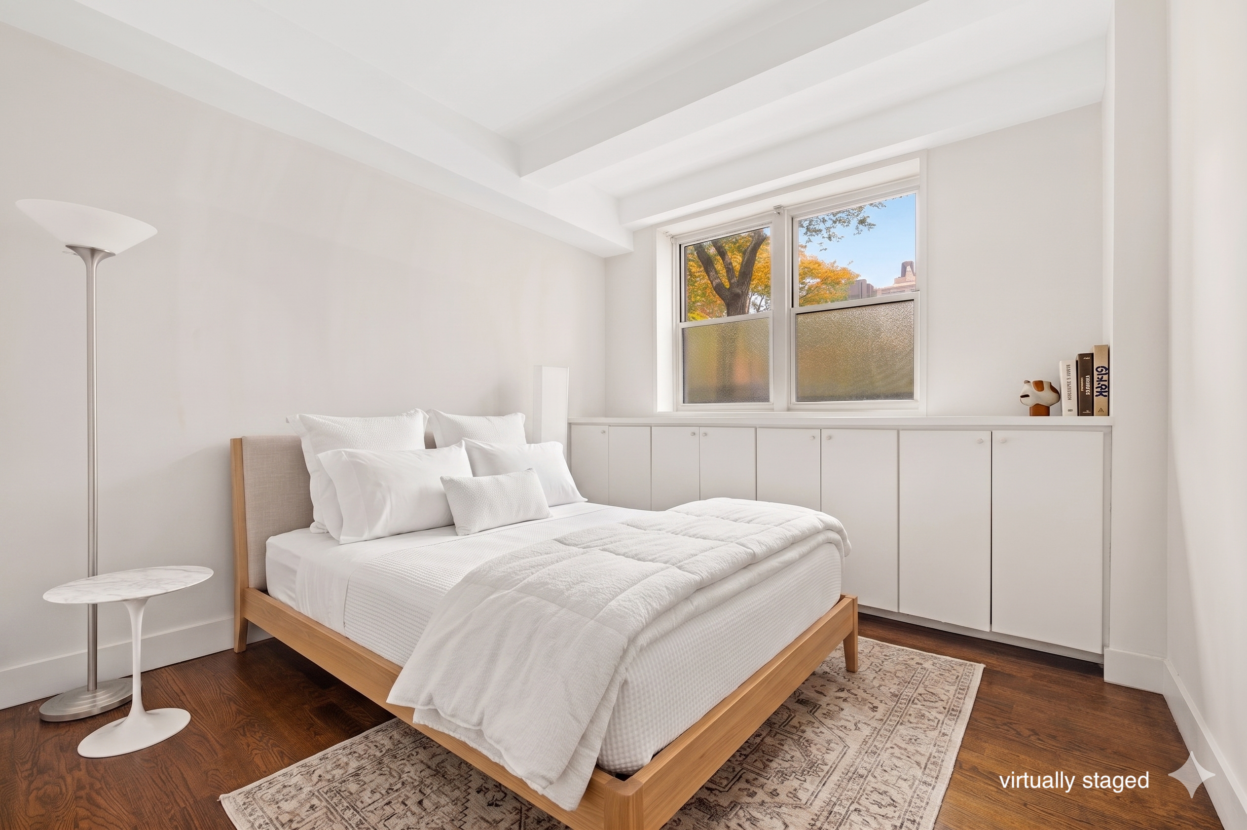 64 East 94th Street, Unit 1C Manhattan, NY 10128 - Photo 5 of 10