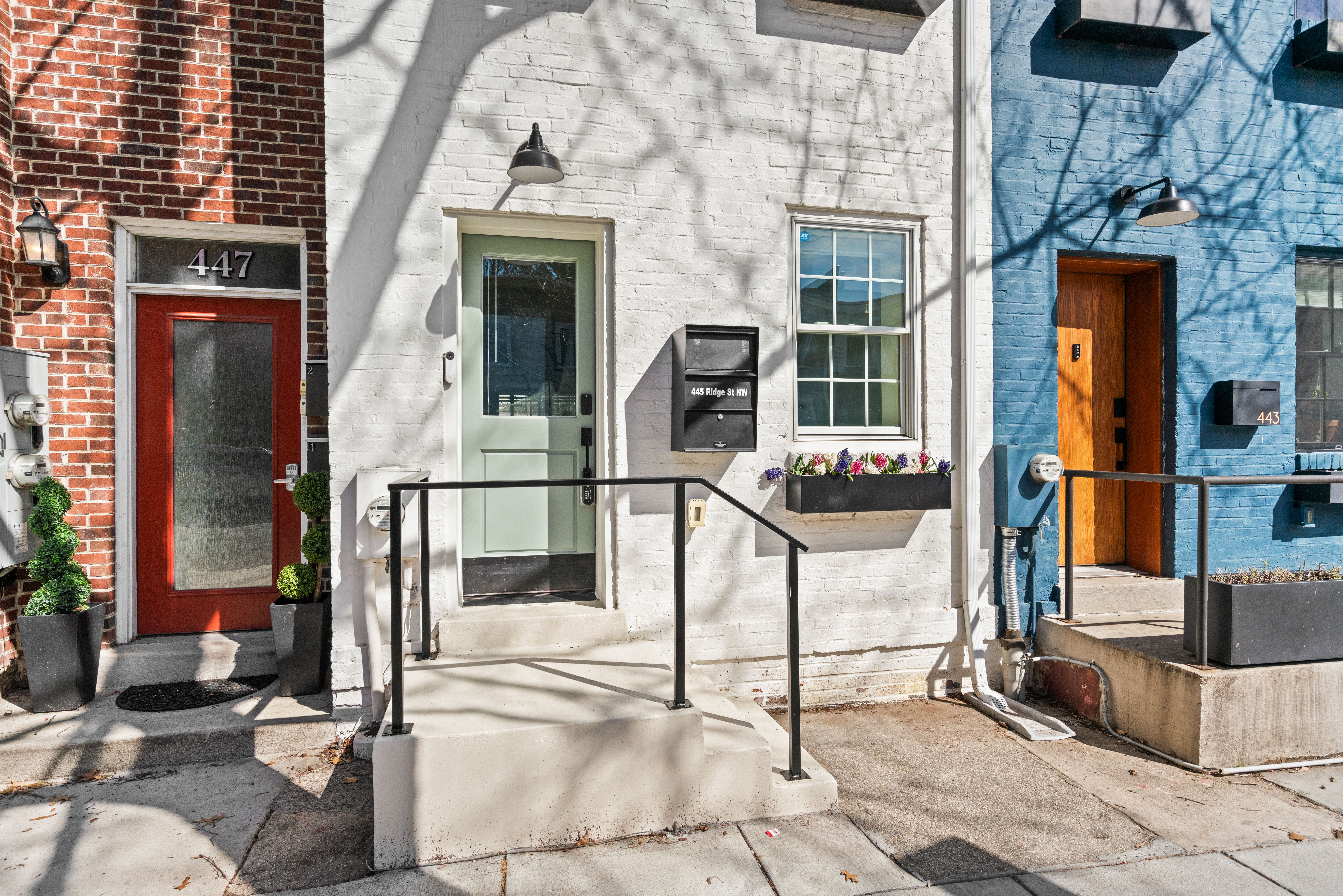 445 Ridge Street Northwest Washington, DC 20001 - Photo 3 of 43 swimming pool with outdoor seating