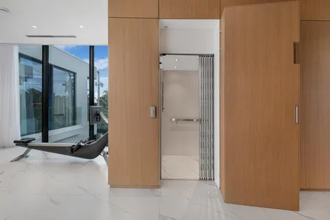 $23,995,000 | 226 West Rivo Alto Drive, Miami Beach, FL 33139