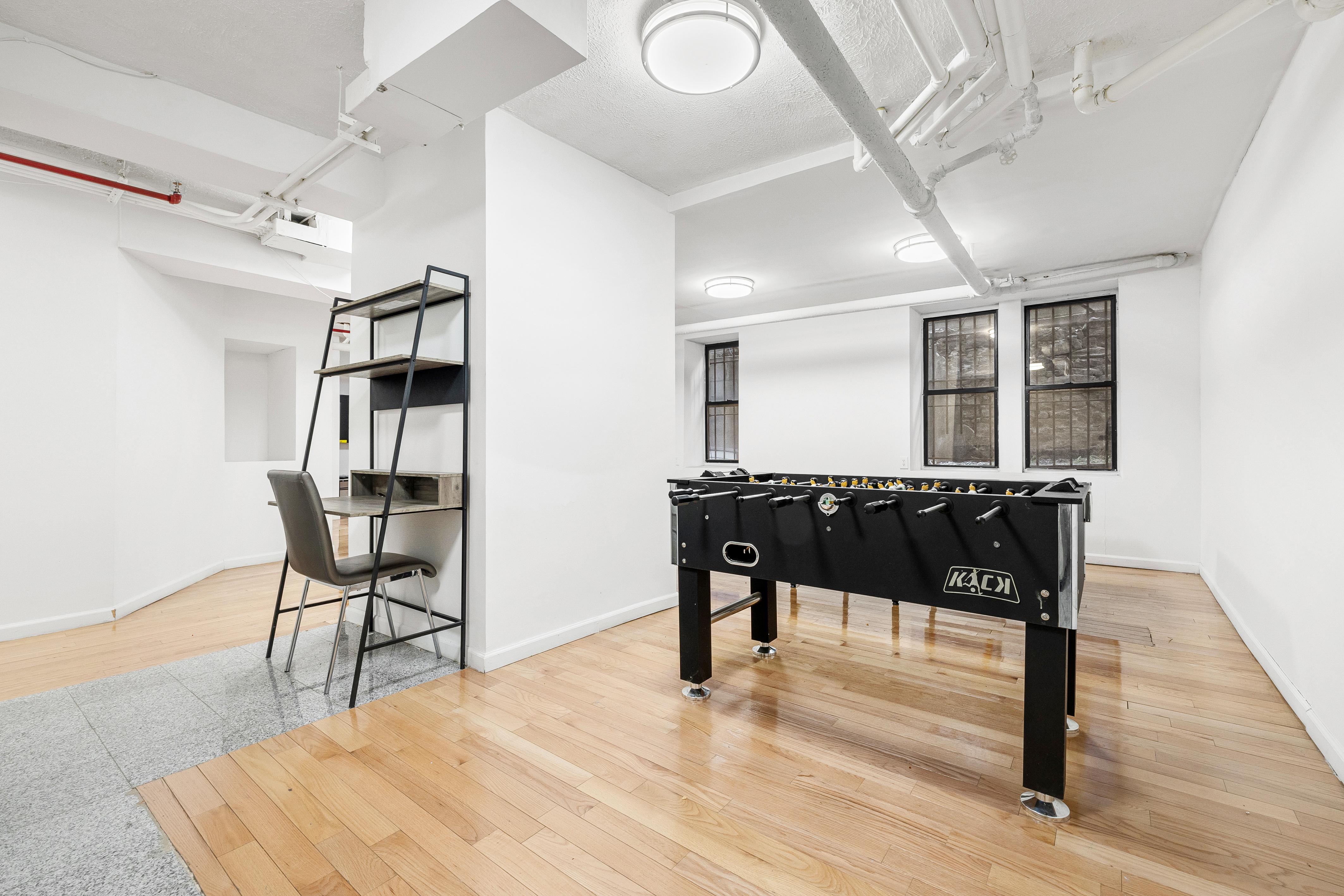 341 West 45th Street, Unit 604 Manhattan, NY 10036 - Photo 6 of 10