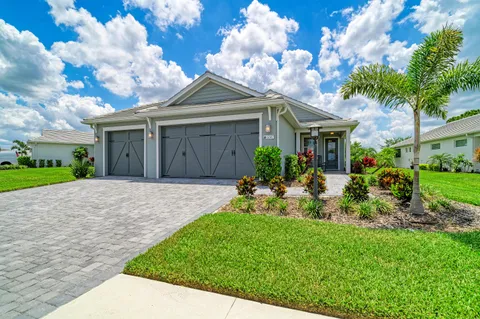 $729,000 | 1047 Waterline Court, Sarasota, FL 34240