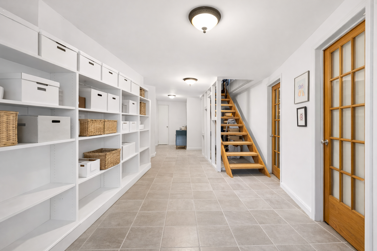 301 23rd Street Brooklyn, NY 11215 - Photo 6 of 13 a view of an entryway with staircase