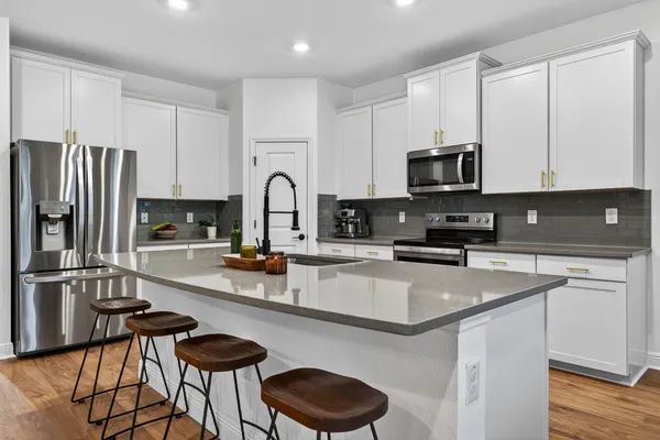 $719,000 | 10913 Honor Road, Tampa, FL 33625