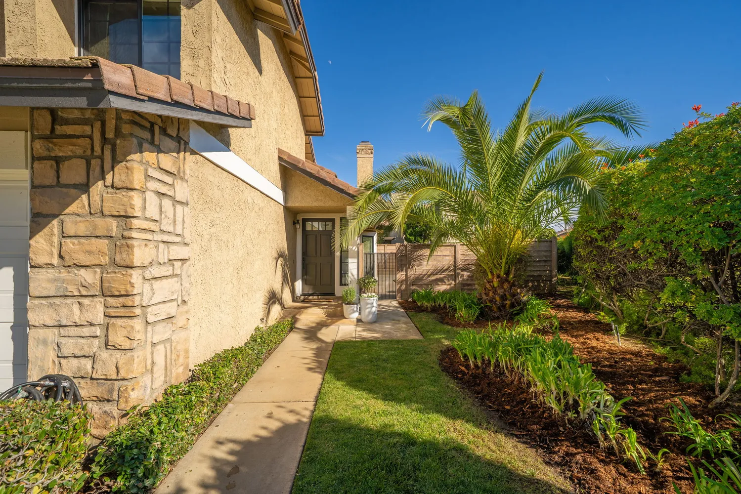 $785,000 | 2016 Cobblefield Way, Glendora, CA 91740