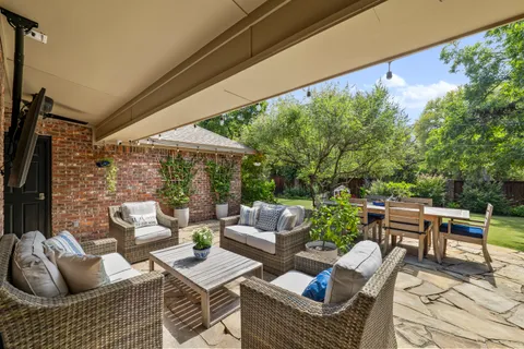 $475,000 | Address Upon Request, Dalworthington Gardens, TX 76016