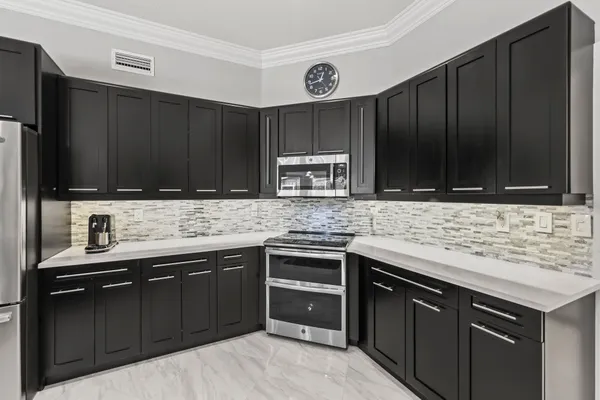 $939,000 | 20317 Hacienda Court, Boca Raton, FL 33498