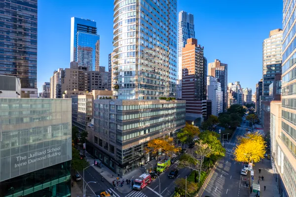 $11,600,000 | 1965 Broadway, Unit 26EF | Upper West Side