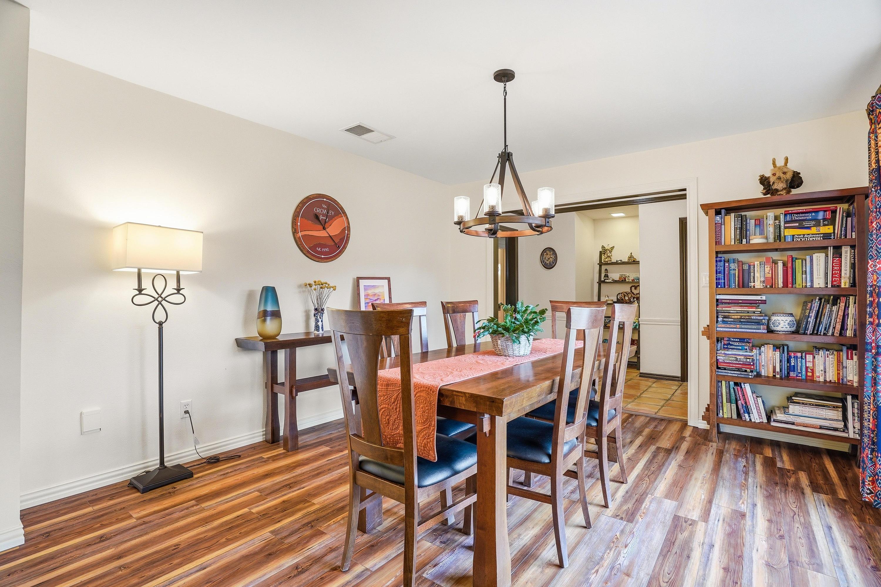 7208 Tamarack Road Fort Worth, TX 76116 - Photo 11 of 54