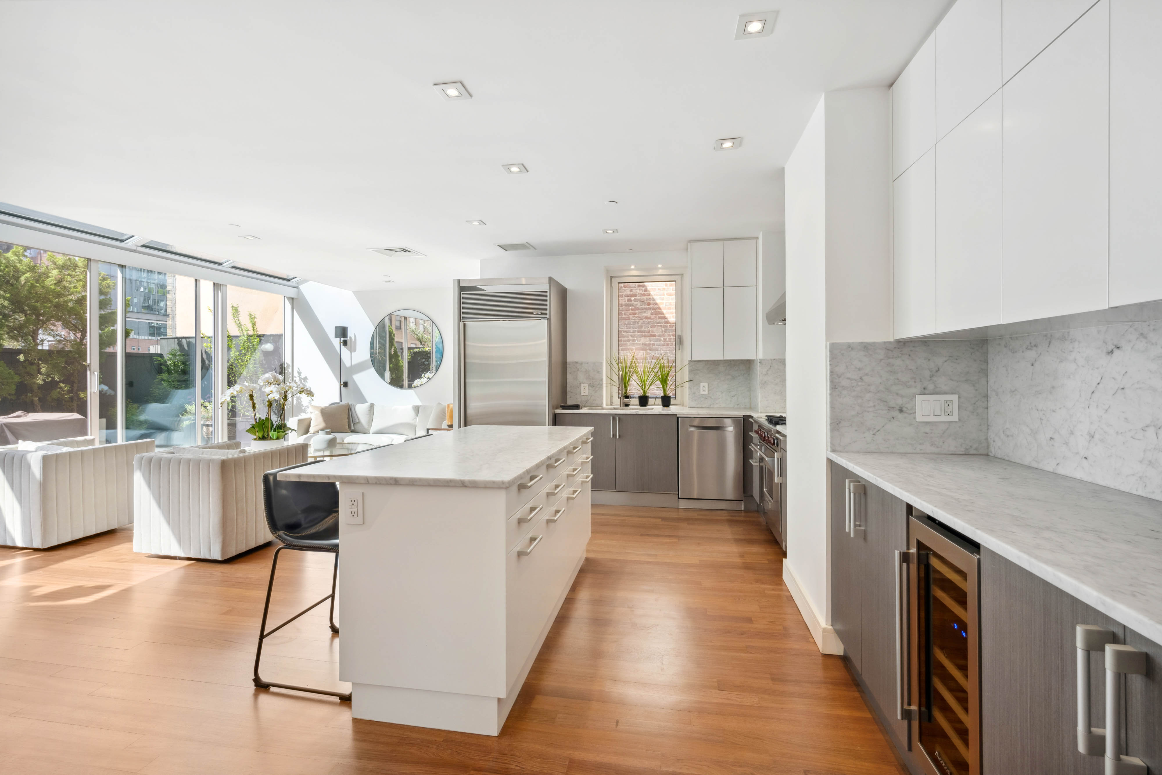 73 Worth Street, Unit PHA Manhattan, NY 10013 - Photo 3 of 20