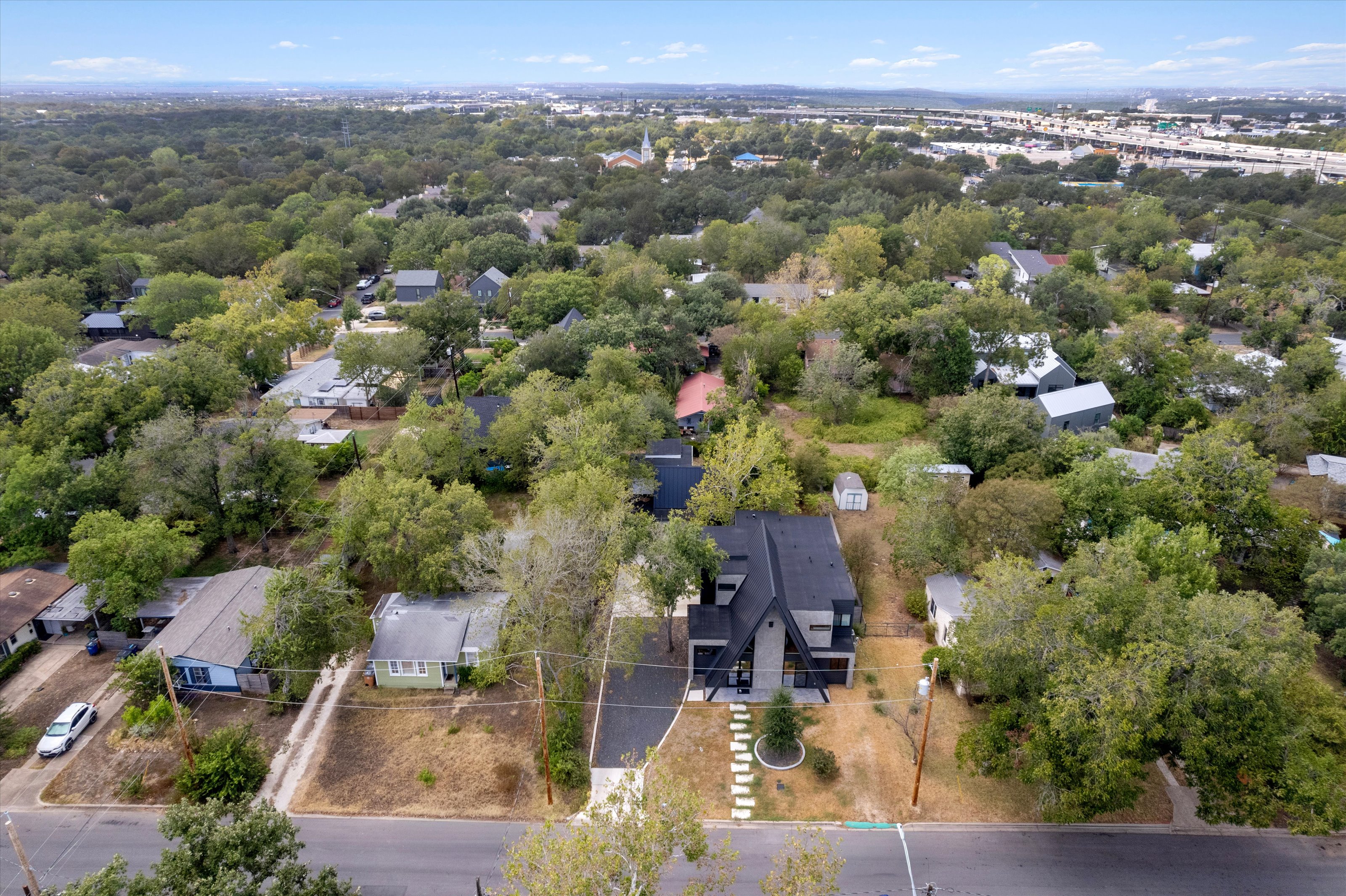 4506 Clawson Road Austin, TX 78745 - Photo 19 of 24 Gallery Image 19