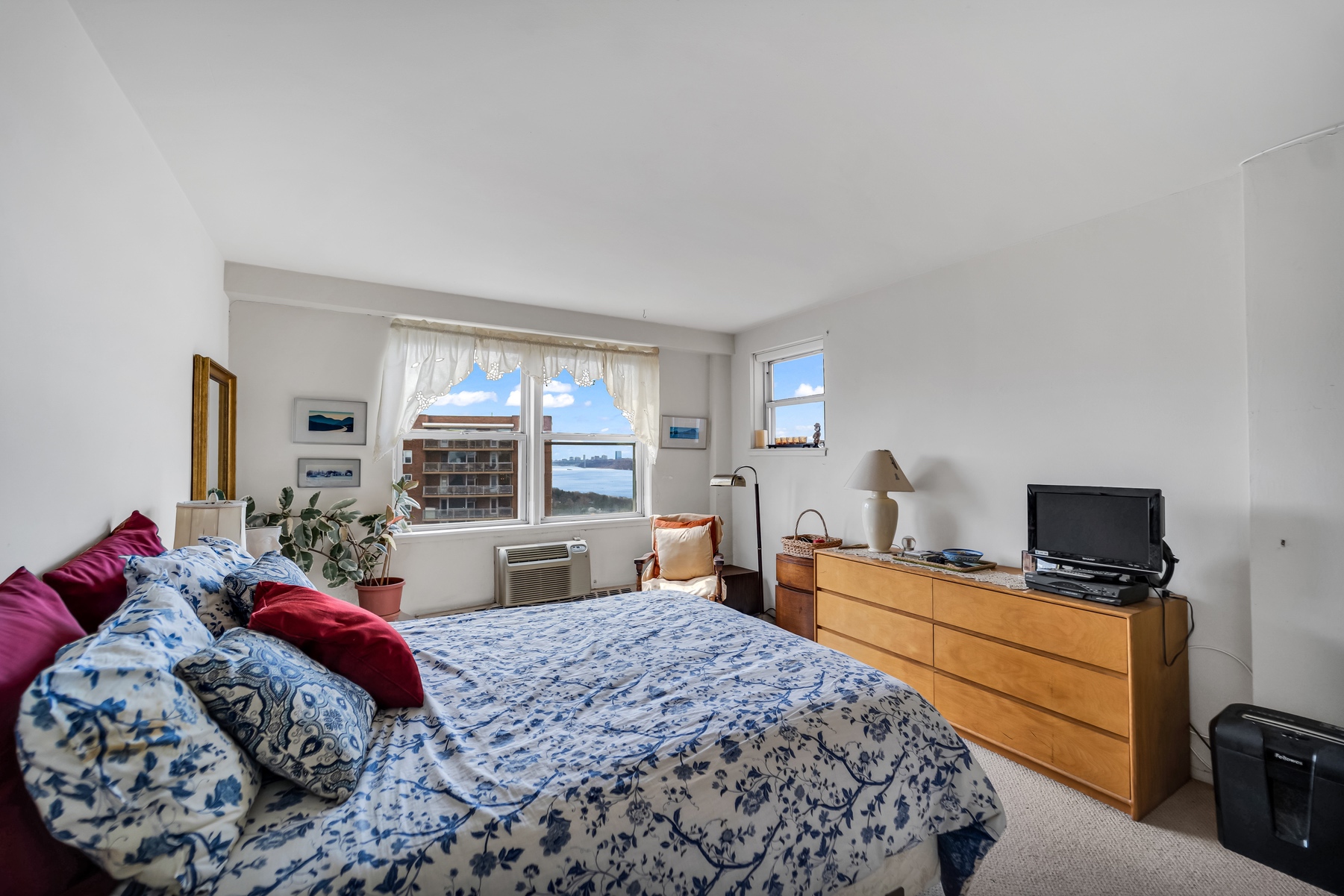 5900 Arlington Avenue, Unit 21J Bronx, NY 10471 - Photo 6 of 21