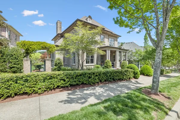 $2,100,000 | 1040 Falling Leaf Circle, Brentwood, TN 37027