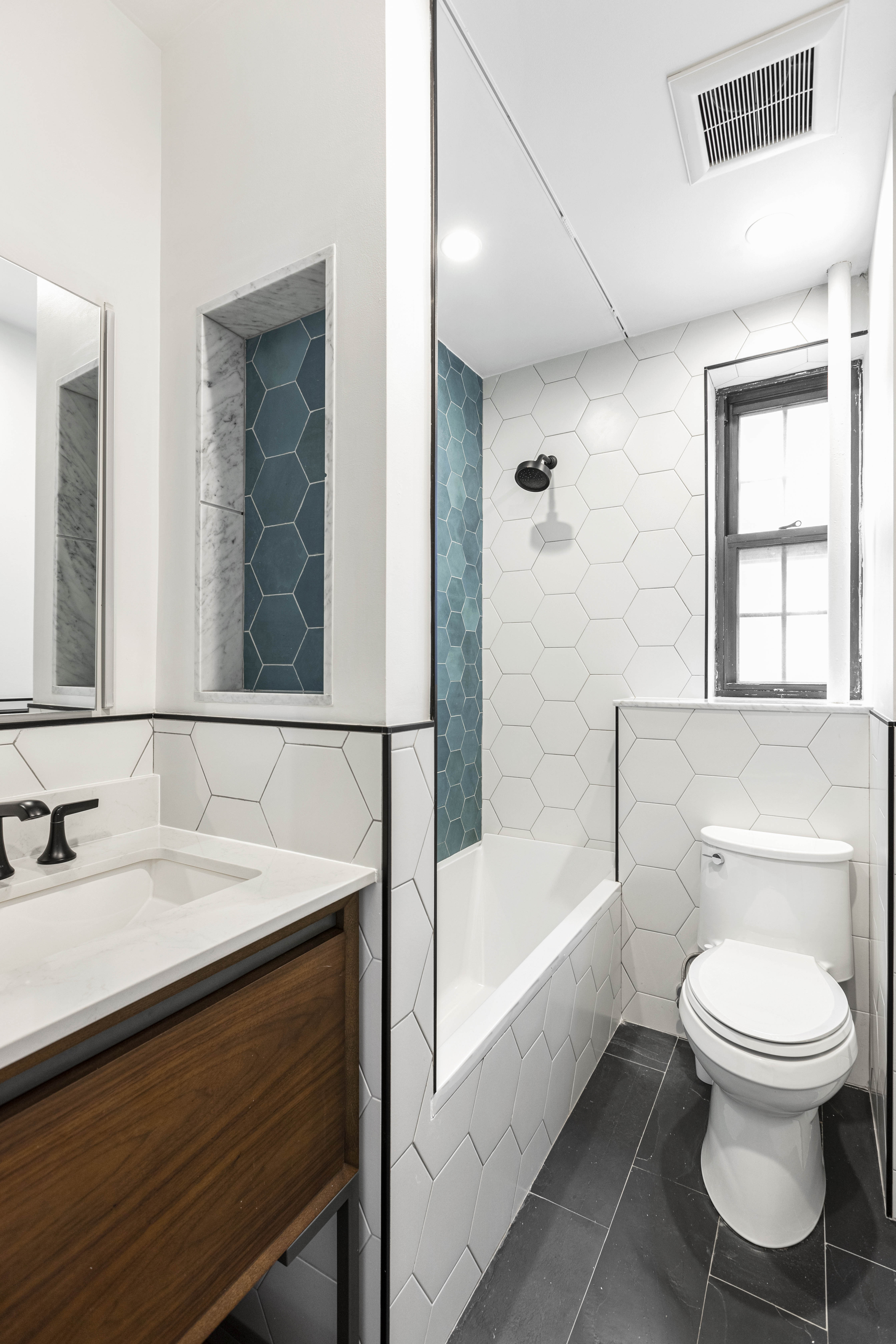 2 Grace Court, Unit 3G Brooklyn, NY 11201 - Photo 7 of 11