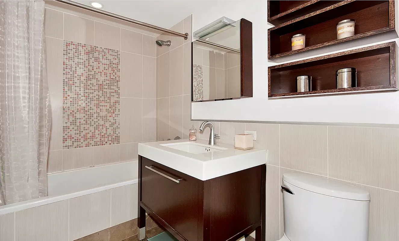 225 East 34th Street, Unit 4K Manhattan, NY 10016 - Photo 4 of 13