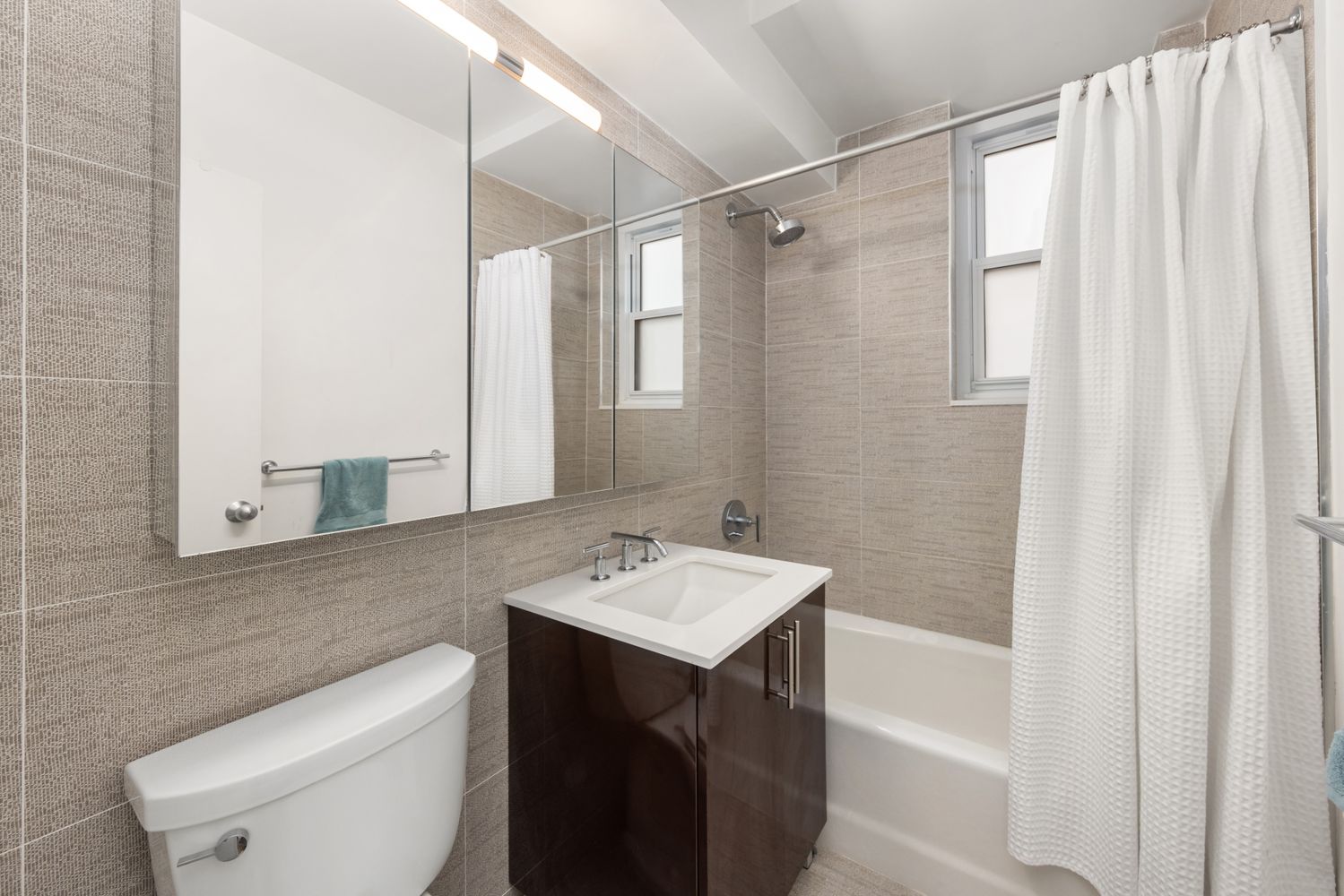 63 East 9th Street, Unit 3U Manhattan, NY 10003 - Photo 6 of 7