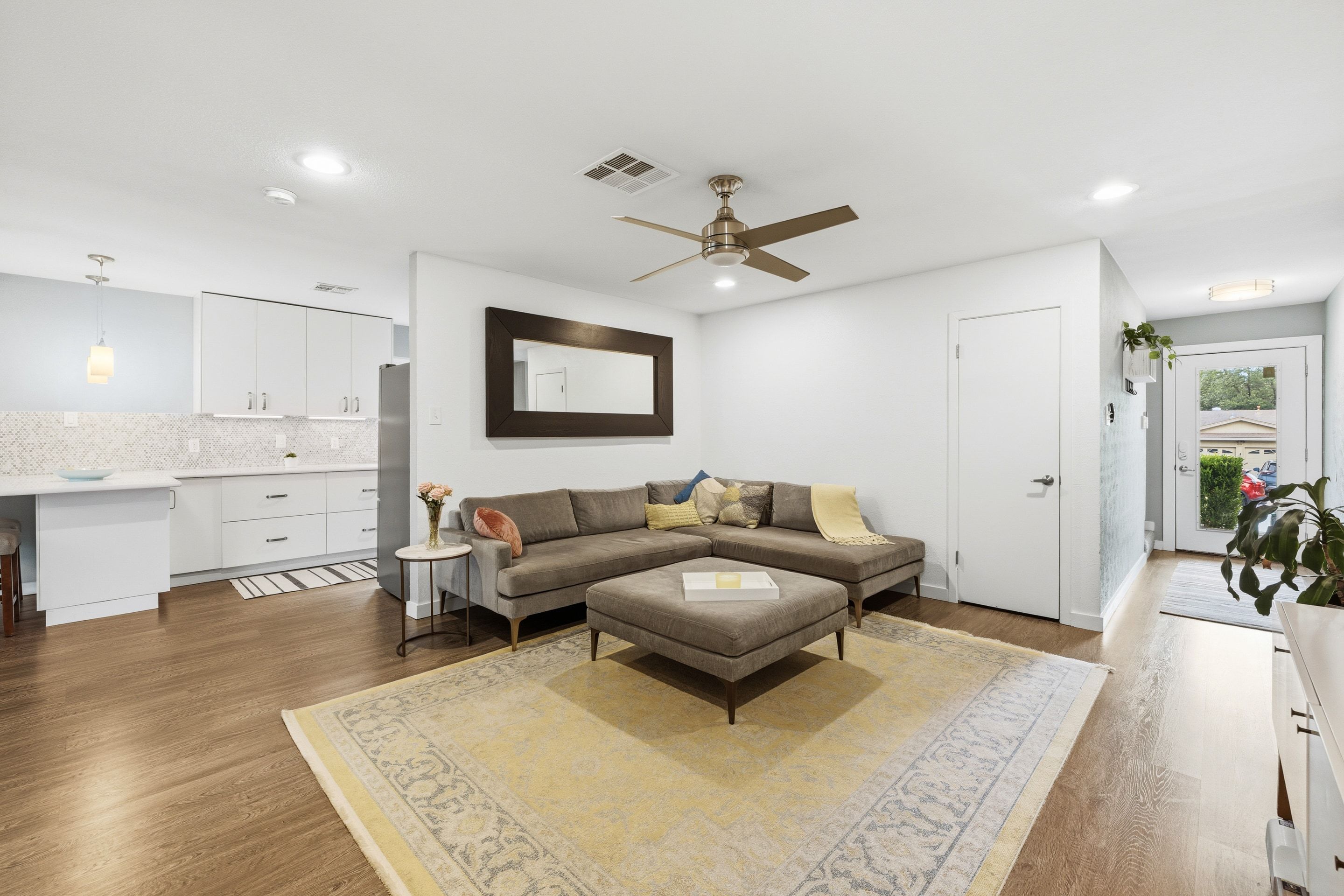 658 Mairo Street Austin, TX 78748 - Photo 8 of 46