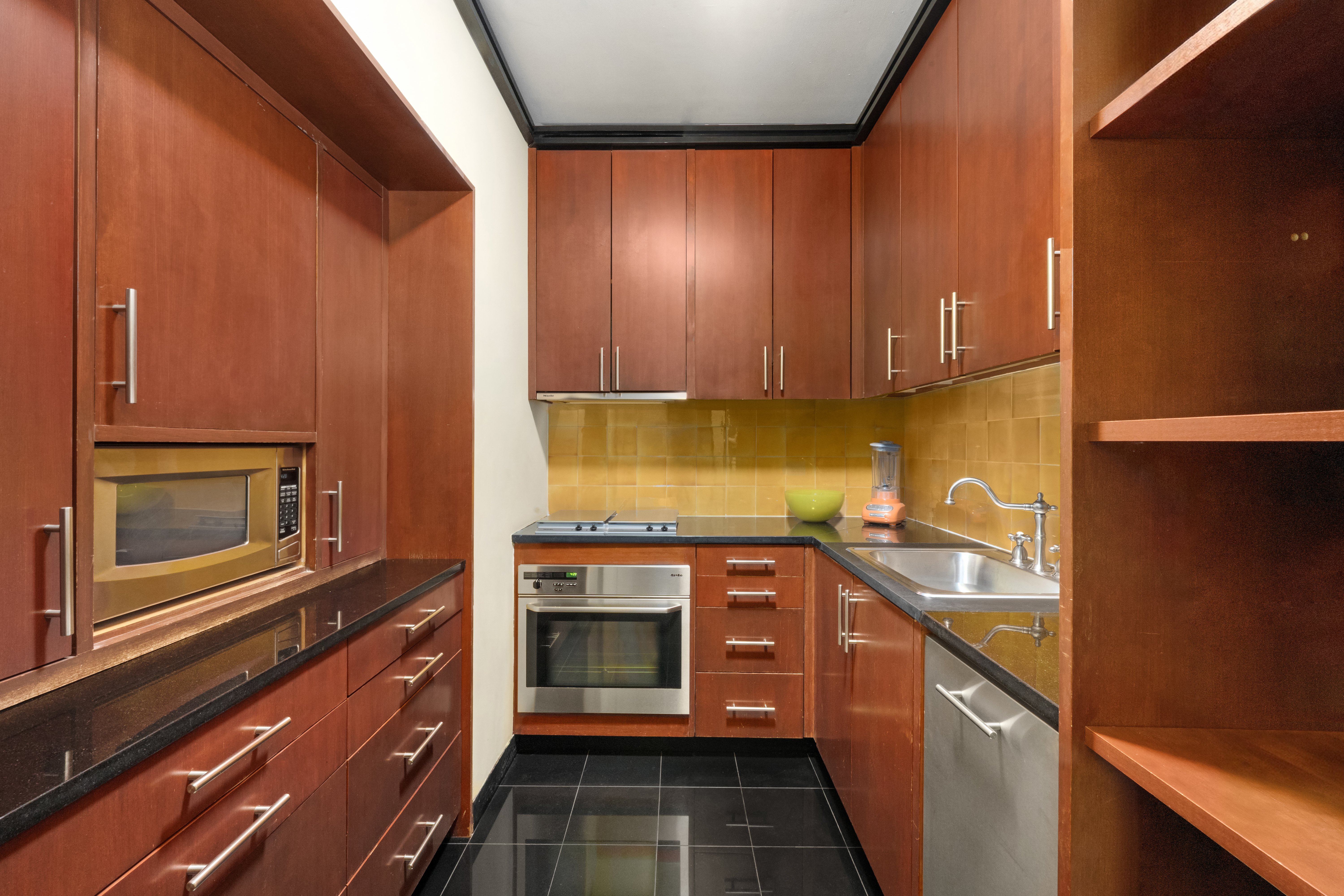3 Hanover Square, Unit 13C Manhattan, NY 10004 - Photo 3 of 16