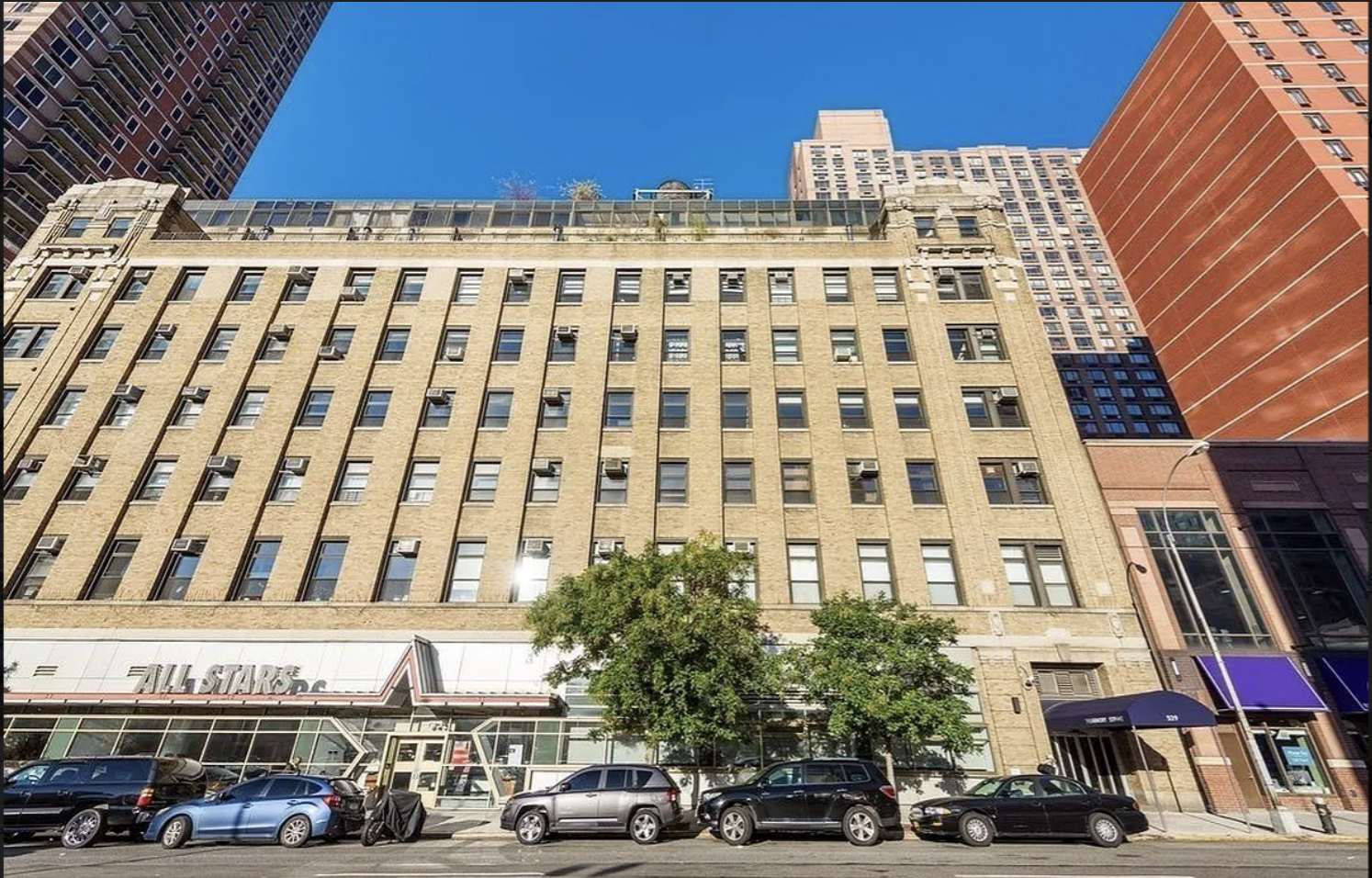 529 West 42nd Street, Unit 7N Manhattan, NY 10036 - Photo 9 of 12 a building view