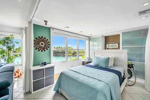 $685,000 | 9102 West Bay Harbor Drive, Unit 3C, Bay Harbor Islands, FL 33154