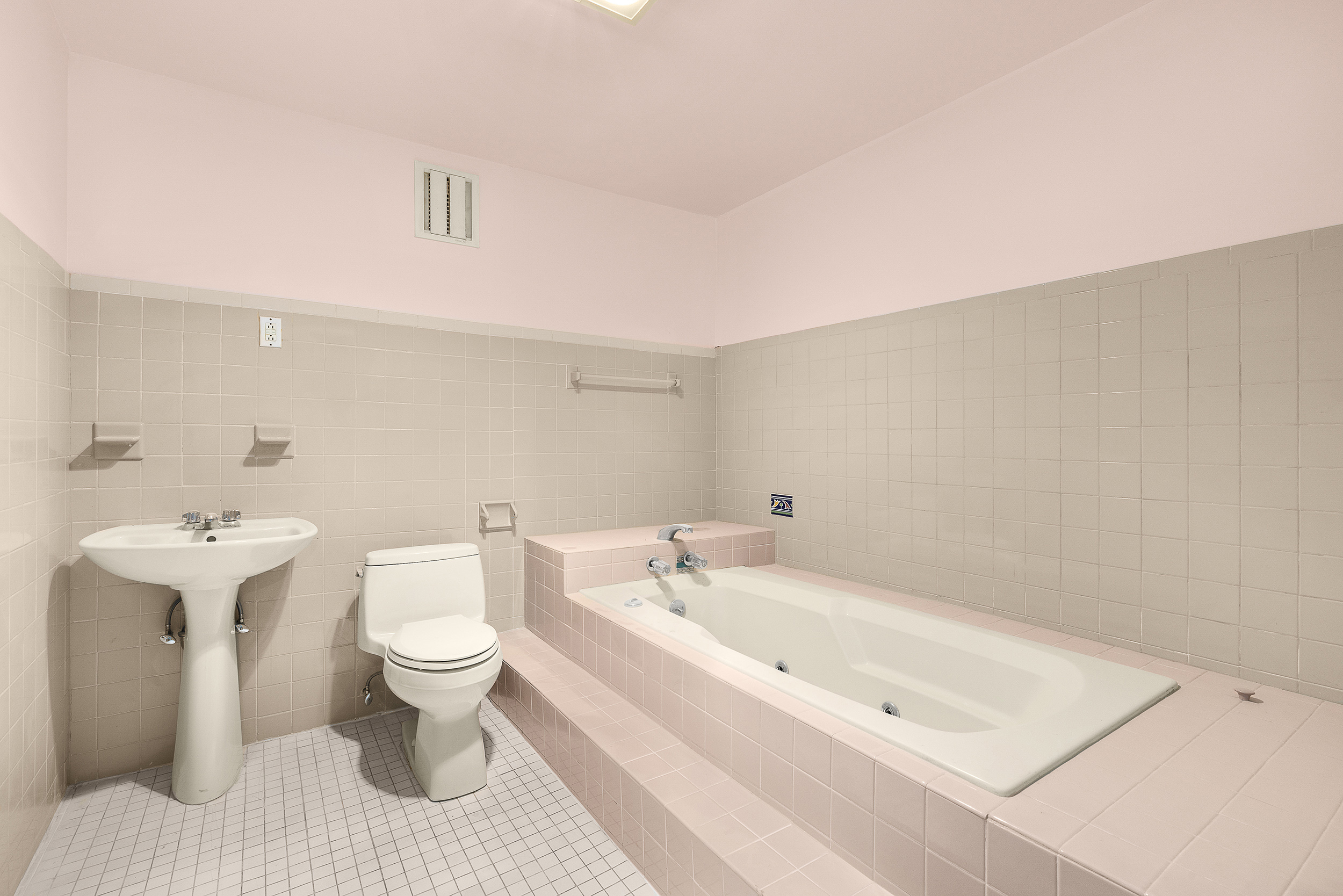 471 Broadway, Unit 2 Manhattan, NY 10013 - Photo 8 of 11