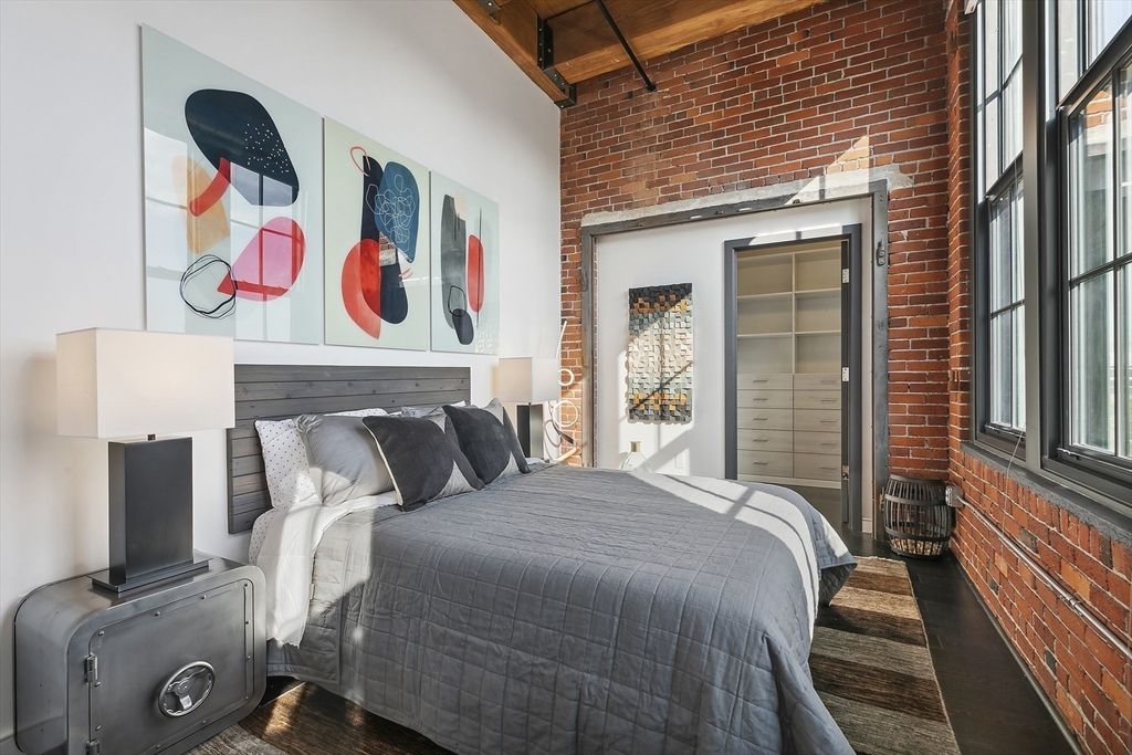 319 A Street, Unit 412 Boston, MA 02210 - Photo 8 of 20