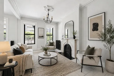 $5,200 | 80 Orange Street, Unit 2 | Brooklyn Heights