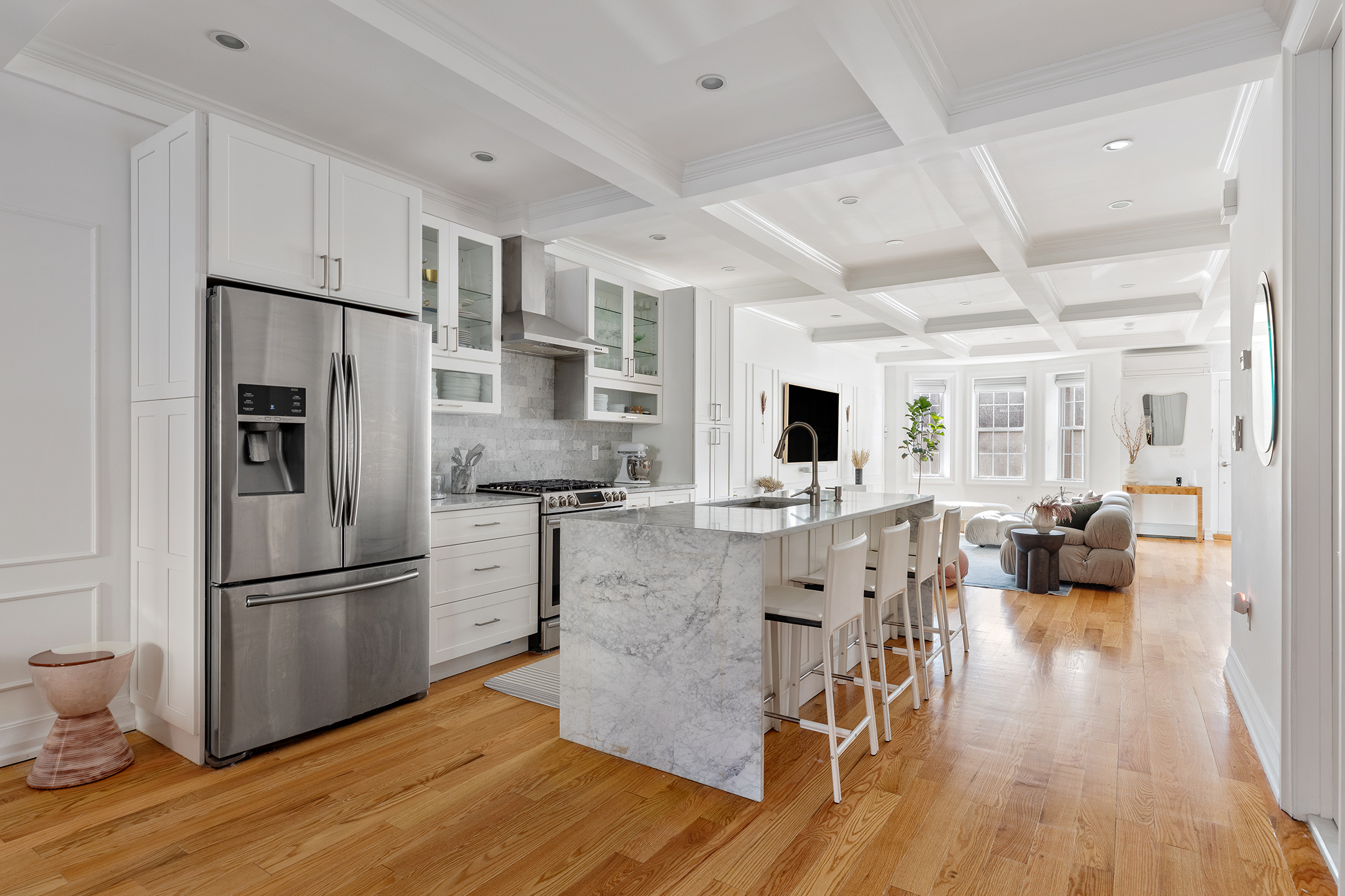 1561 Park Place Brooklyn, NY 11213 - Photo 3 of 18