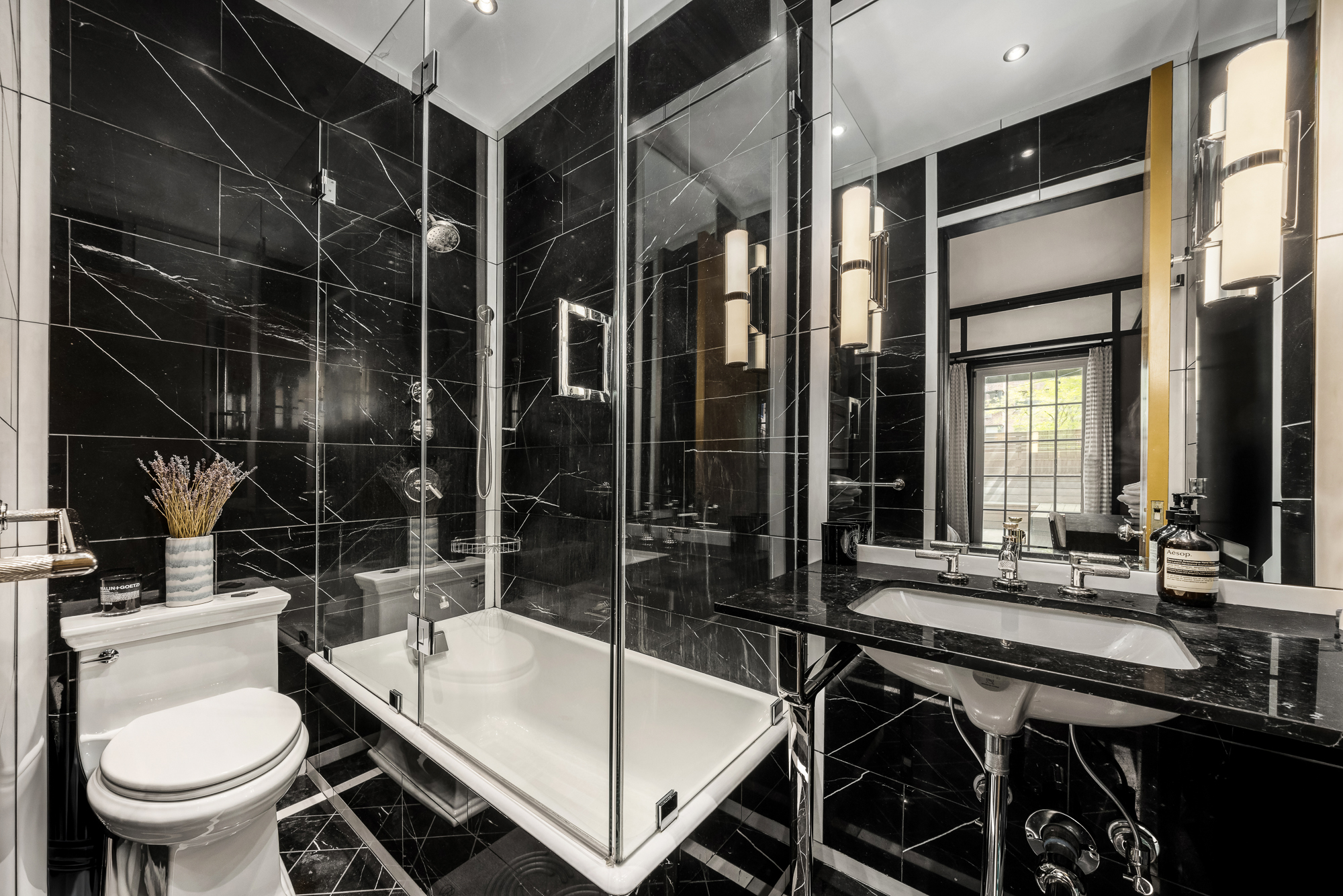 2 Horatio Street, Unit 1L Manhattan, NY 10014 - Photo 18 of 20