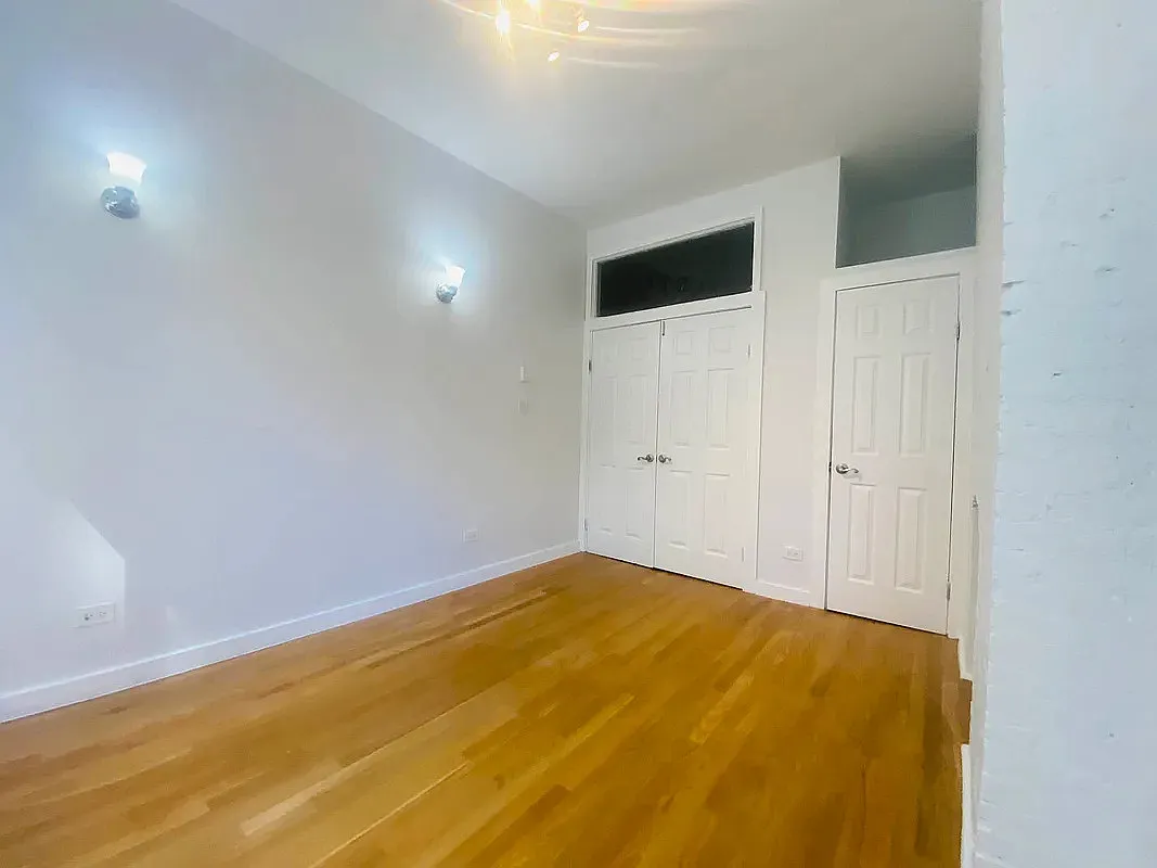 102 West 29th Street, Unit 2 Manhattan, NY 10001 - Photo 13 of 21