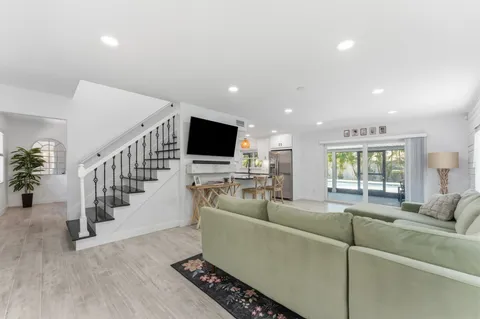 $714,999 | 2701 67th Way North, St. Petersburg, FL 33710