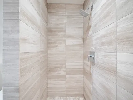 $3,495,000 | 1555 Kapiolani Boulevard, Unit 2002, Honolulu, HI 96814