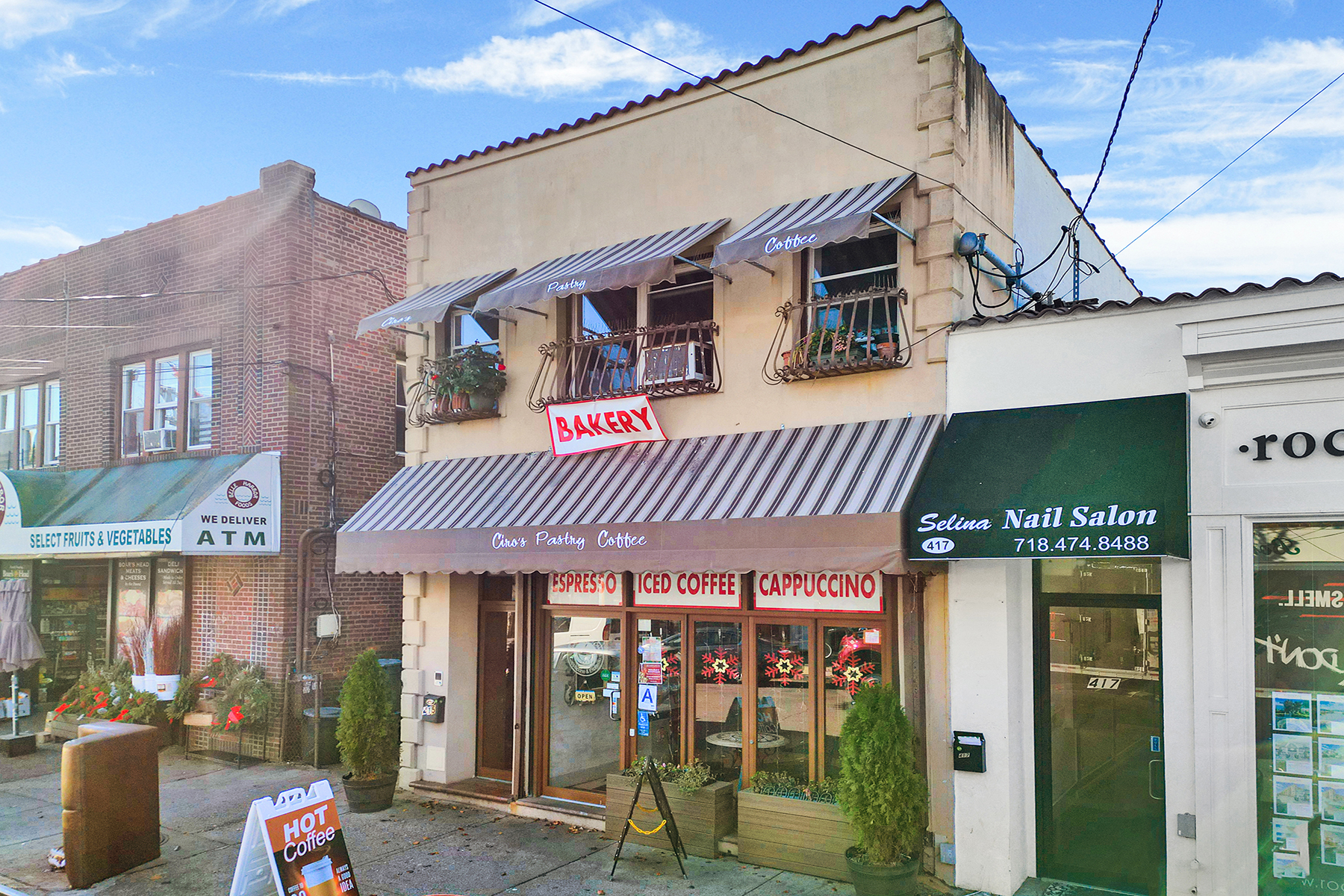 142-15 Newport Avenue Queens, NY 11694 - Photo 65 of 72 a view of a cafe with a outdoor seating