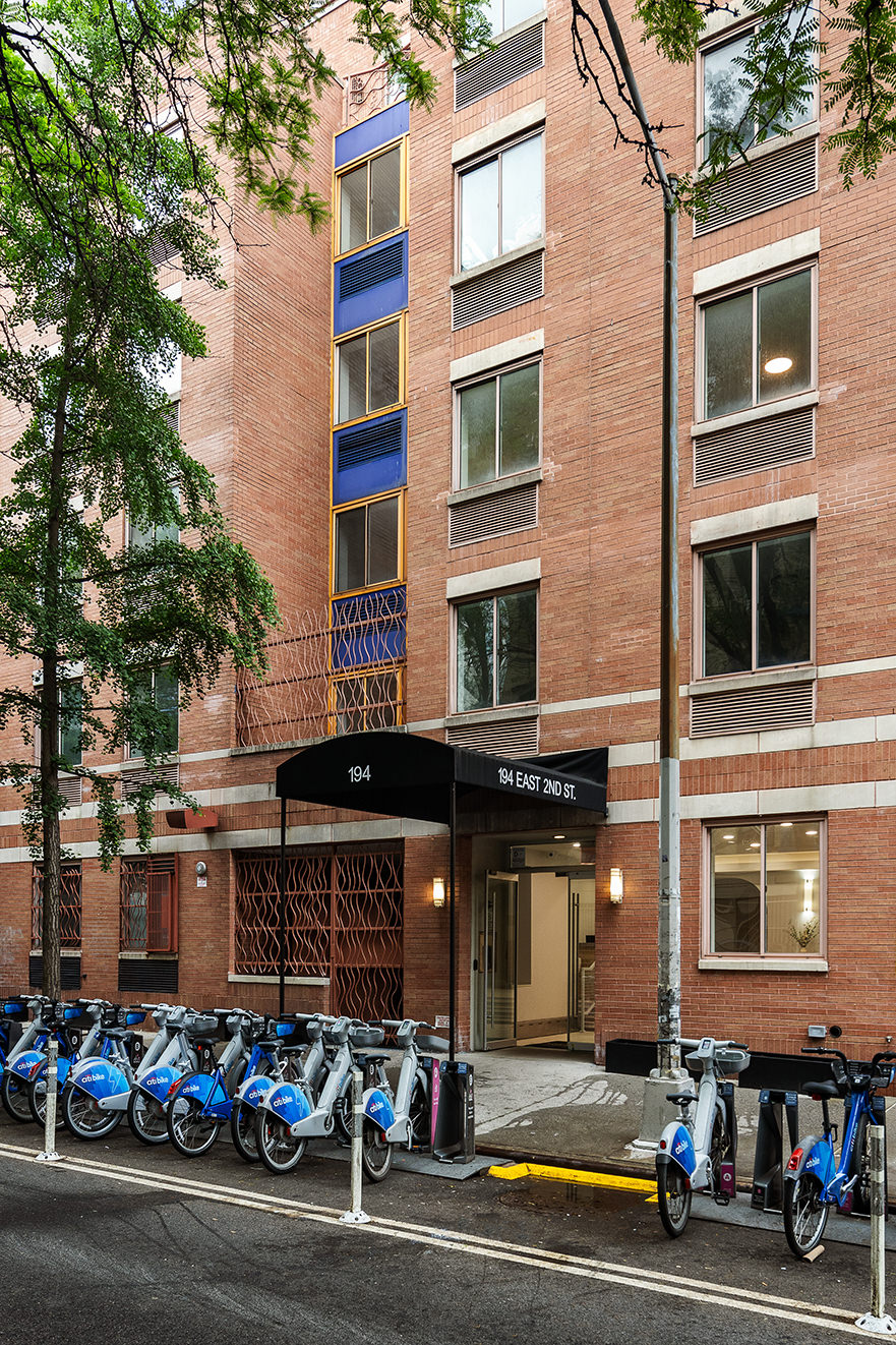 194 East 2nd Street, Unit 4A Manhattan, NY 10009 - Photo 6 of 13 a front view of a building with street view