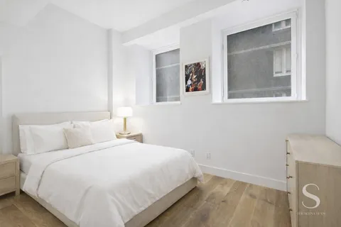 $1,160,000 | 93 Worth Street, Unit 302 | TriBeCa