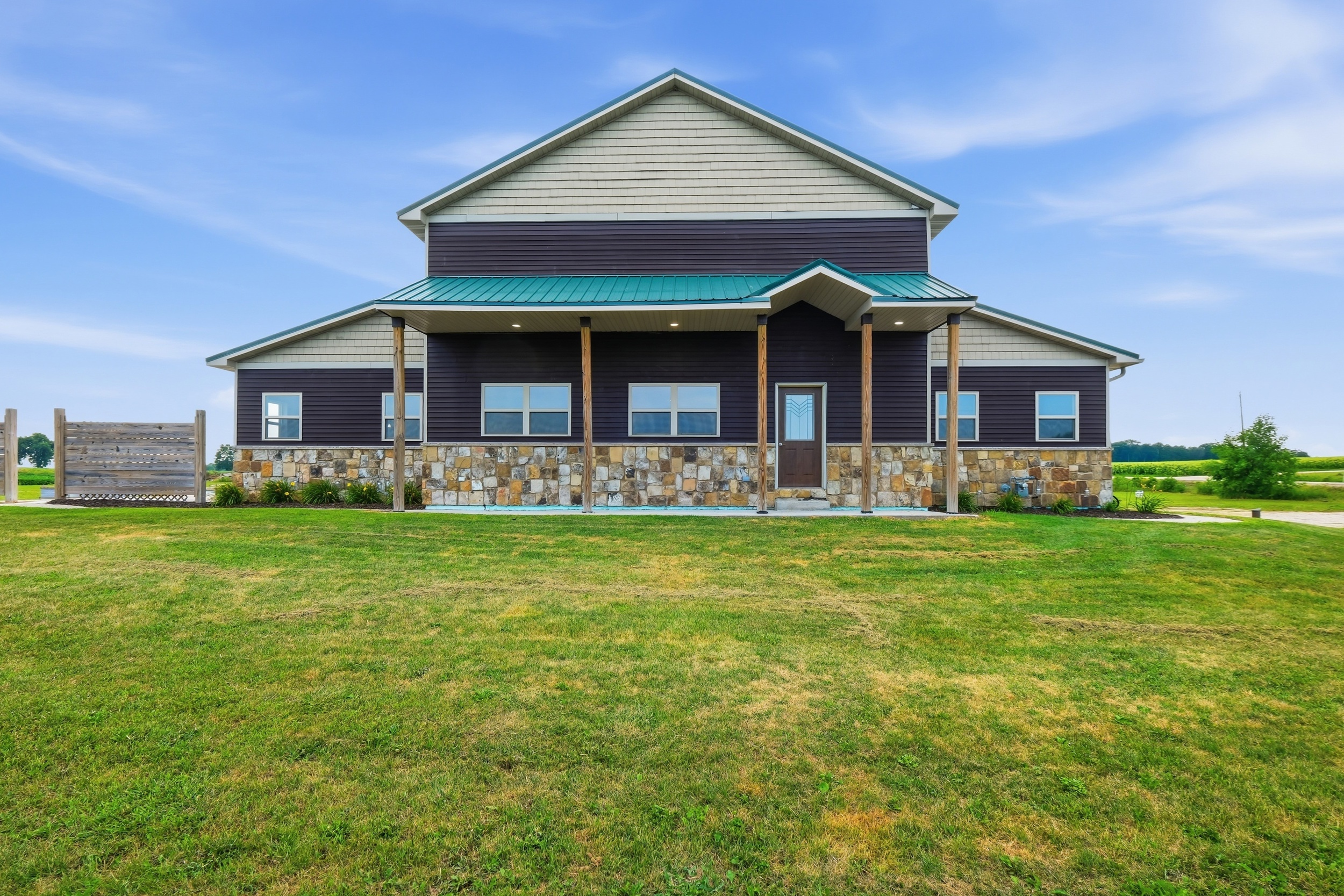 W3335 Bauer Road Leroy, WI 53050 - Photo 1 of 46