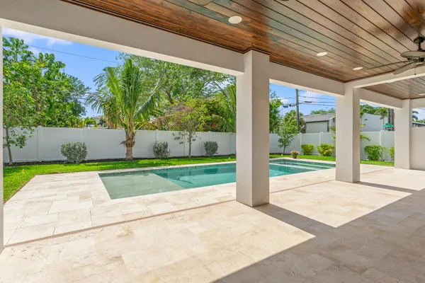 $3,395,000 | 500 East Davis Boulevard, Tampa, FL 33606