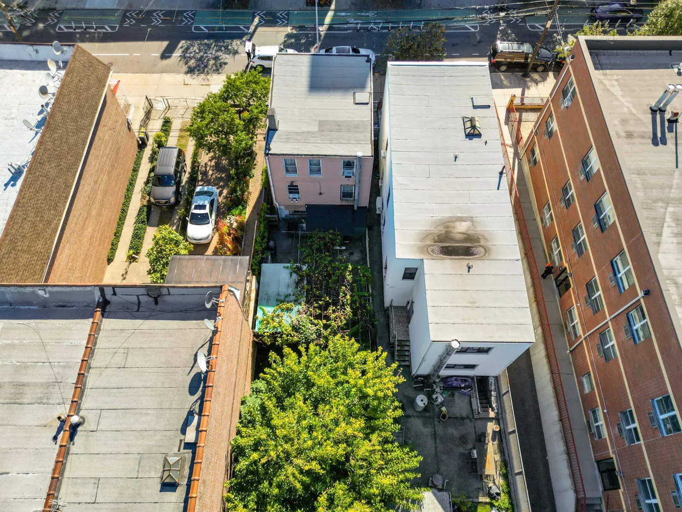 a picture of a building