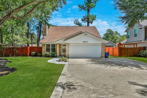 $300,000 | 10212 Sunset Lane, Conroe, TX 77385