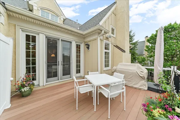 $2,000,000 | 108 Green Lane, Haverford, PA 19041