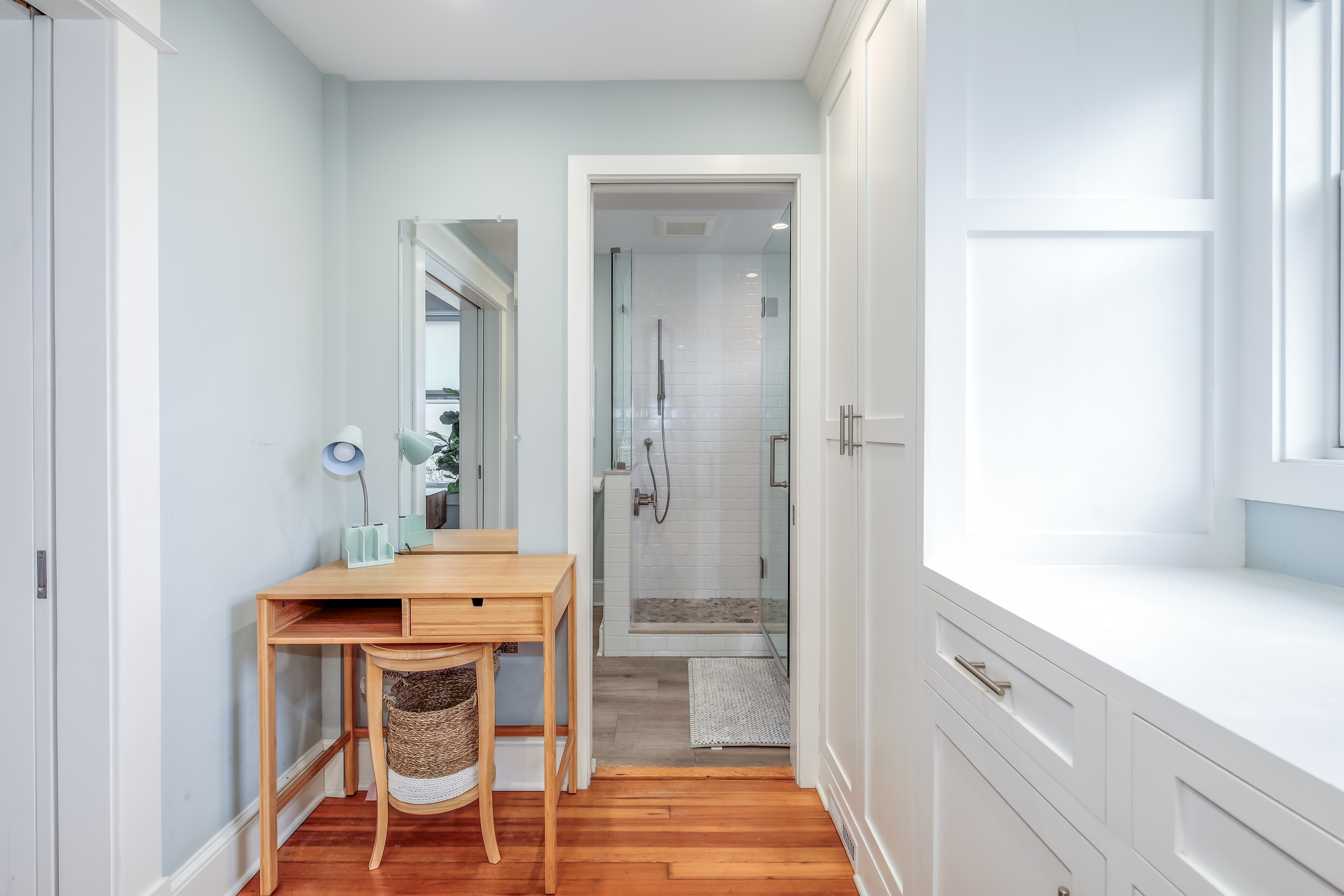 935 15th Street Southeast Washington, DC 20003 - Photo 20 of 45