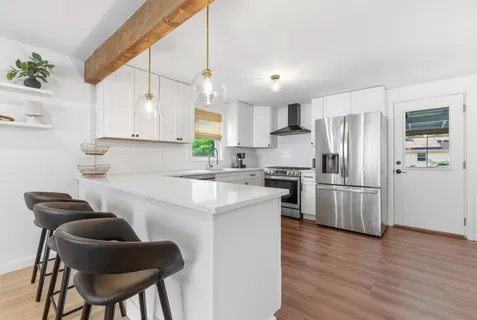 Contact Agent | 55 Thistle Street, Lynn, MA 01905