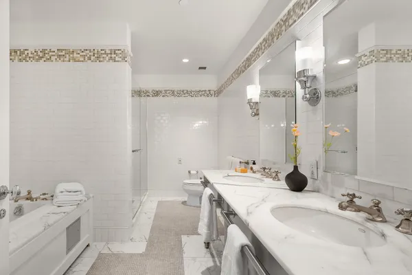 $3,500,000 | 161 Grand Street, Unit 3B | SoHo