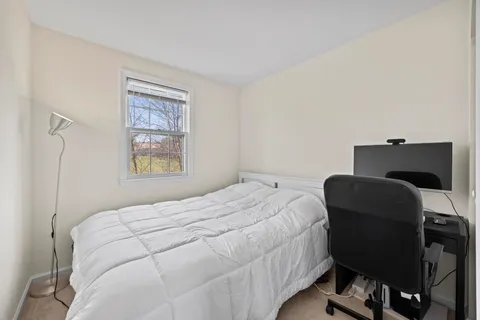 $390,000 | 20017 Spur Hill Drive, Gaithersburg, MD 20886