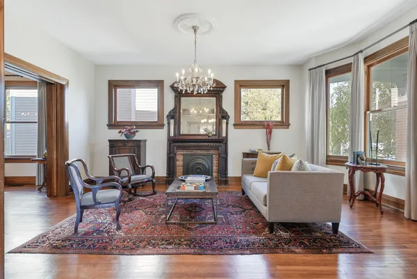 $1,750,000 | 903 Russell Street, Nashville, TN 37206