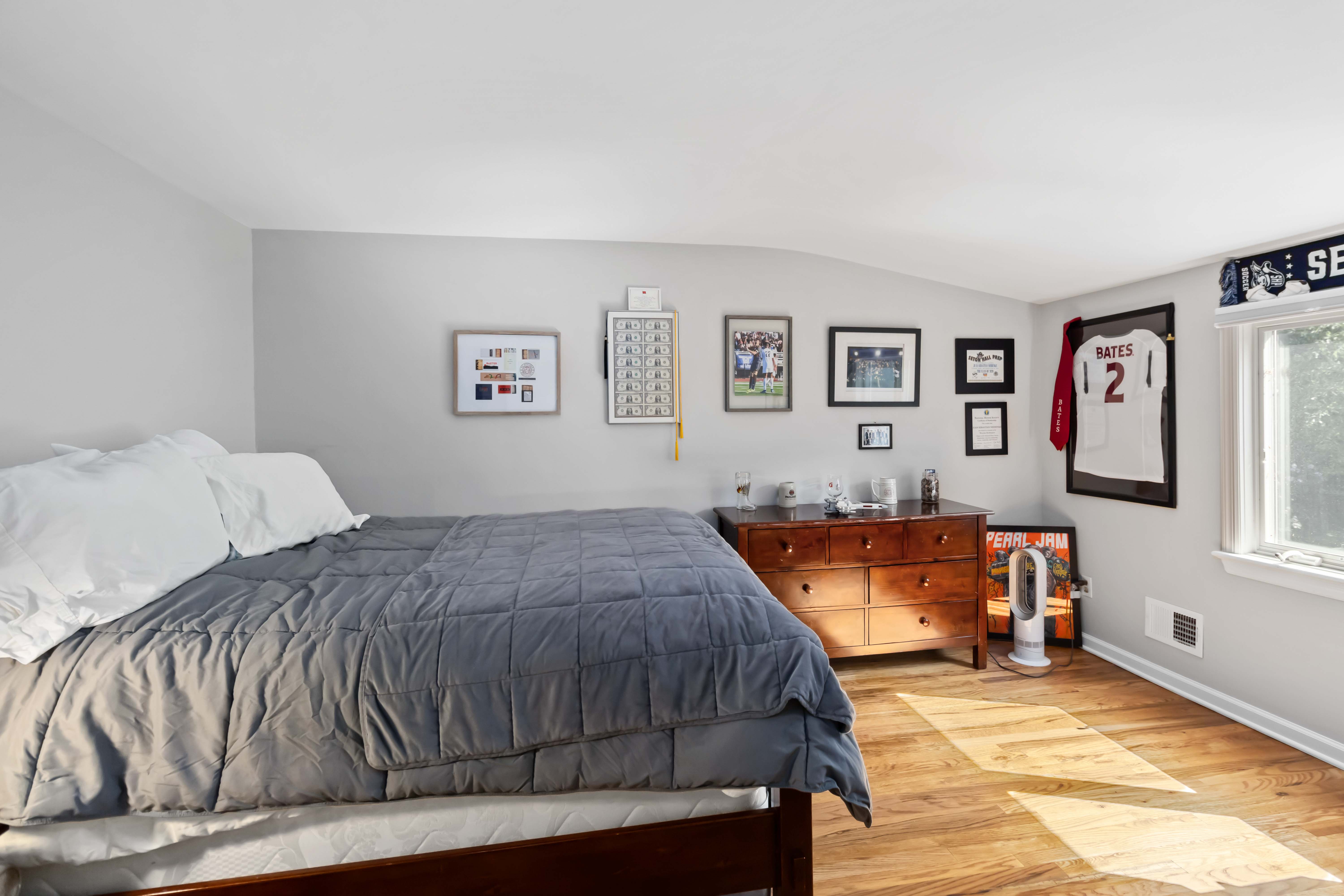 34 Colonial Drive Morristown, NJ 07960 - Photo 28 of 41 a bedroom with a bed and window